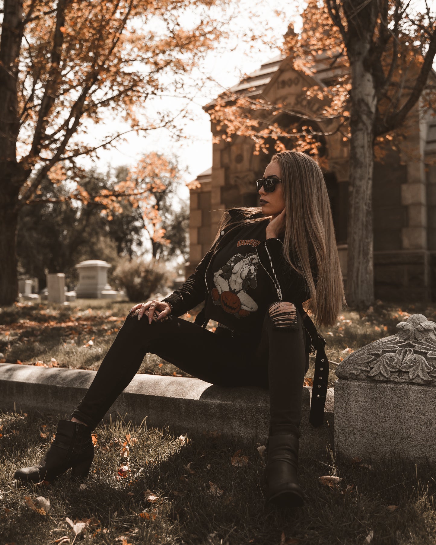 Pumpkin Slut Crop/Crew